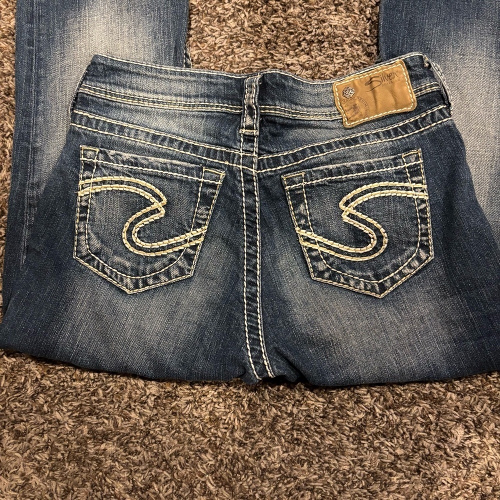 Women’s Silver Capri Jeans